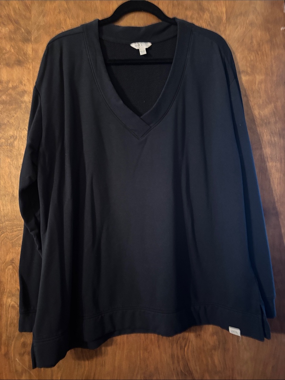 Orvis Black V-Neck Pullover Sweatshirt